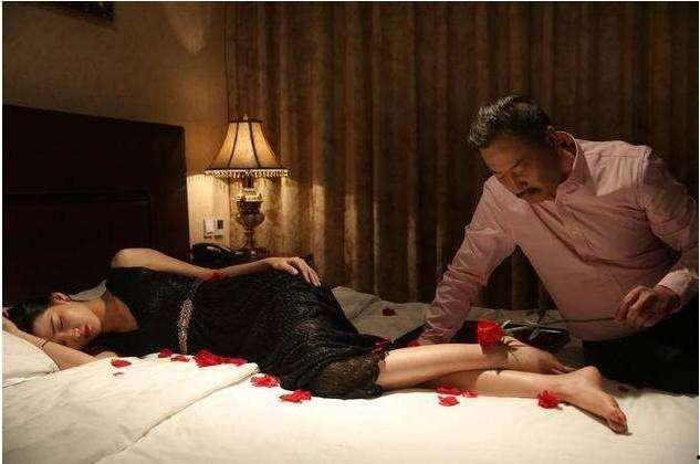 最有料官网 搞潜规则,潜规则背后的真相大曝光